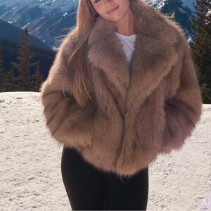 Zara Faux Fur Short Coat Light Beige